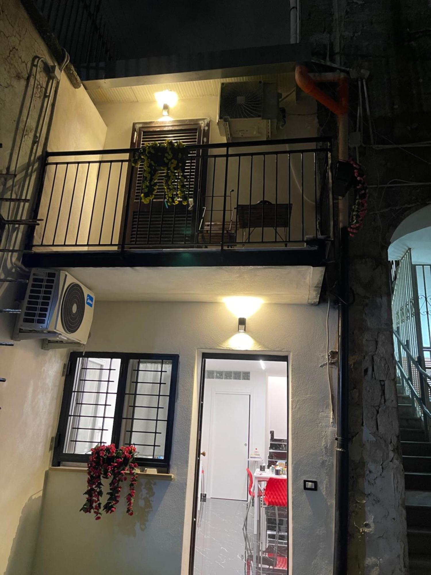 Lux House Naples Airport酒店 外观 照片