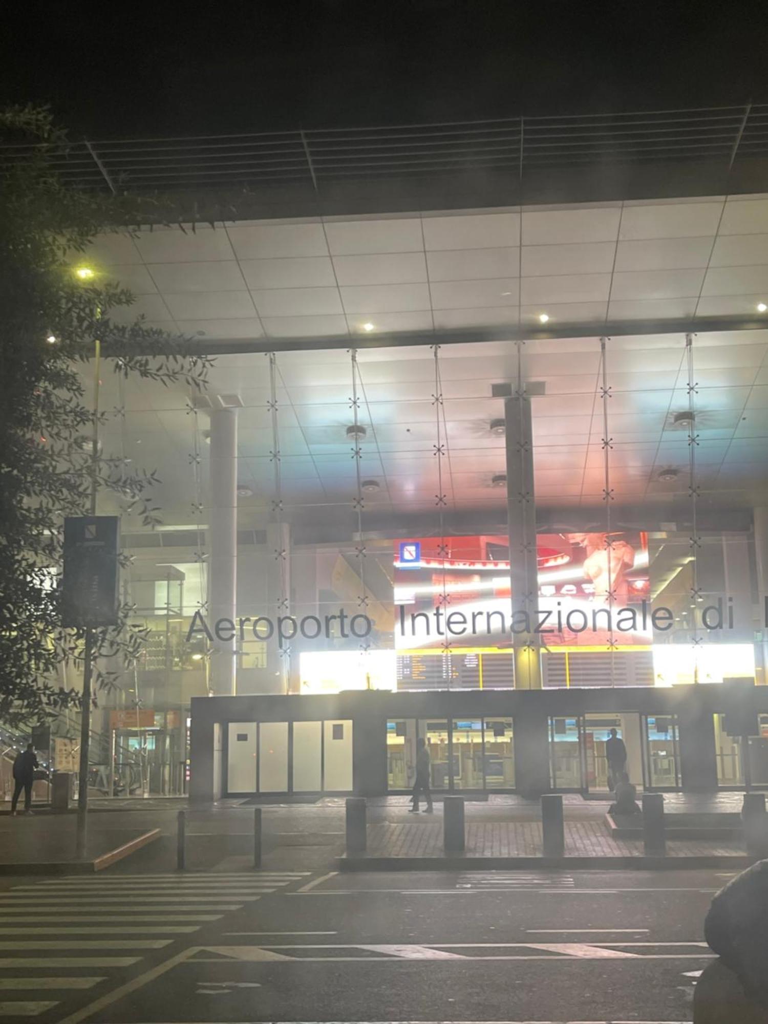 Lux House Naples Airport酒店 外观 照片