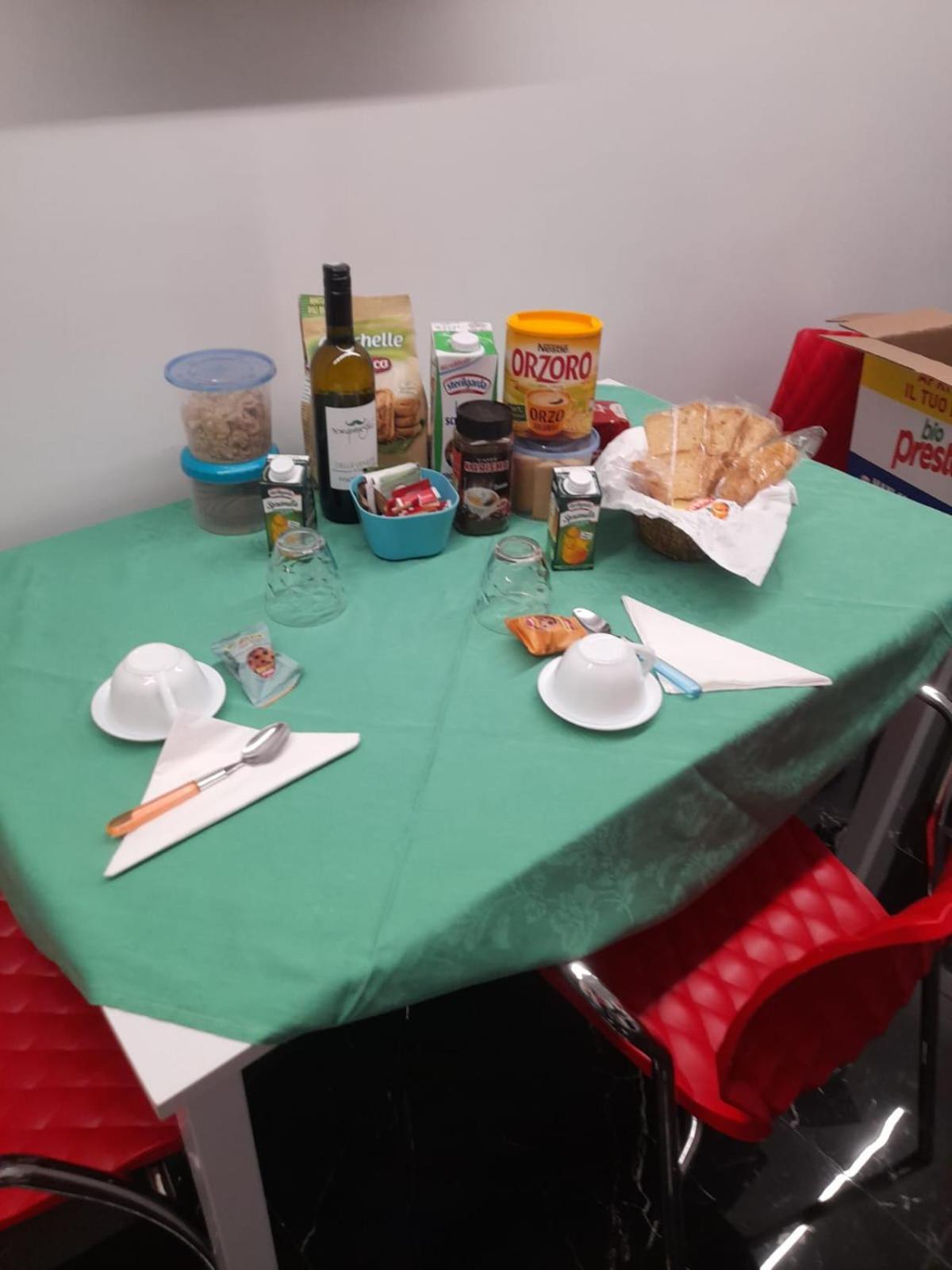 Lux House Naples Airport酒店 外观 照片